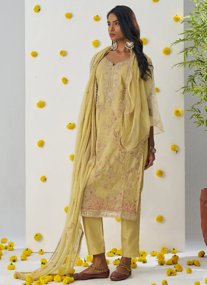 Vegaa Fashion Light Yellow Organza Embroidered Salwar Suit