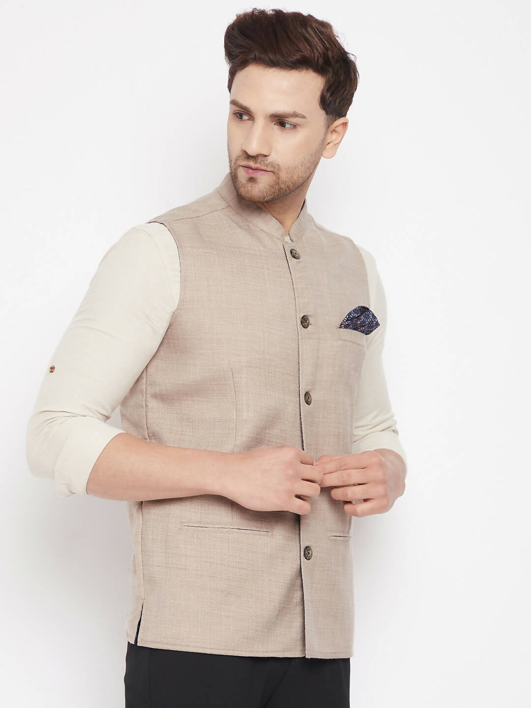 Even Apparels Cream Linen Men's Nehru Jacket-Contrast Lining-Inbuilt Pocket Square