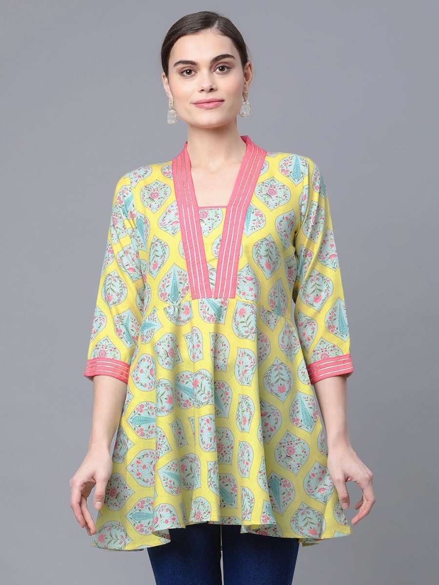 Ahalyaa Women Cotton Blend Lemon Yellow Digital Printed Tunic