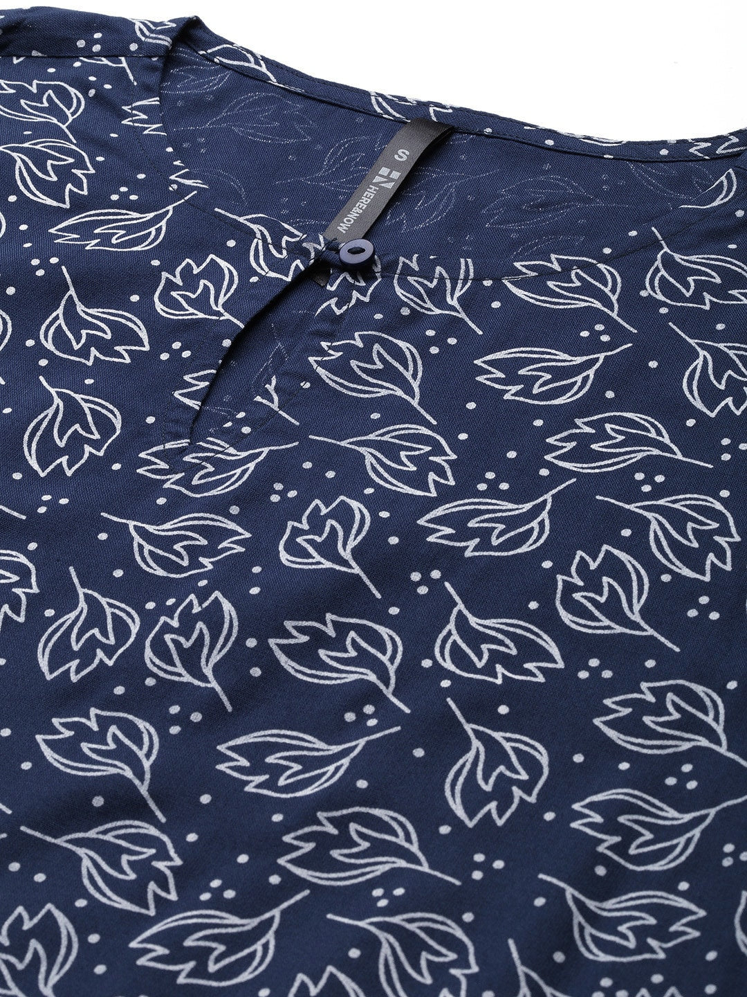HERE&NOW Women Navy Blue & White Ethnic Motifs Printed Keyhole Neck Kurta