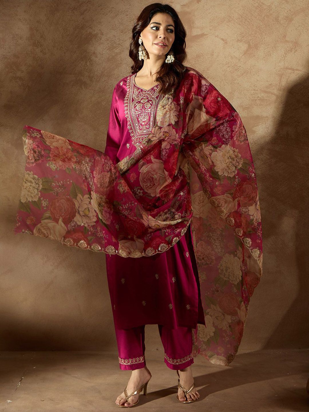 Indo Era Women Floral Embroidered Regular Kurta with Trousers & With Dupatta