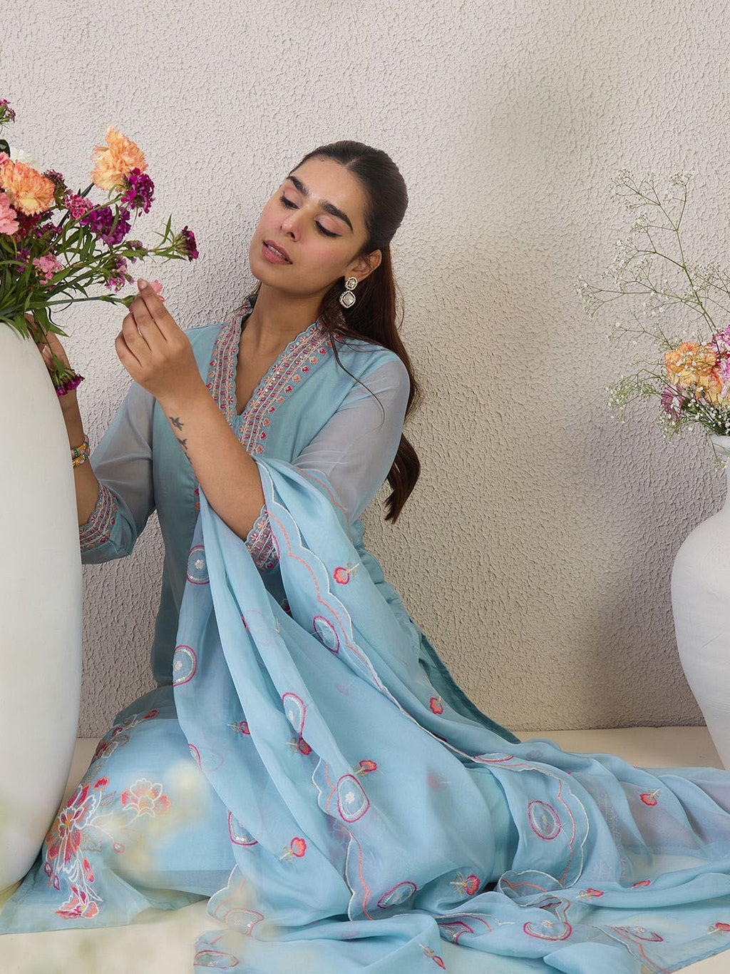 Indo Era Floral Embroidered V-Neck Thread Work Straight Kurta & Trousers & Dupatta