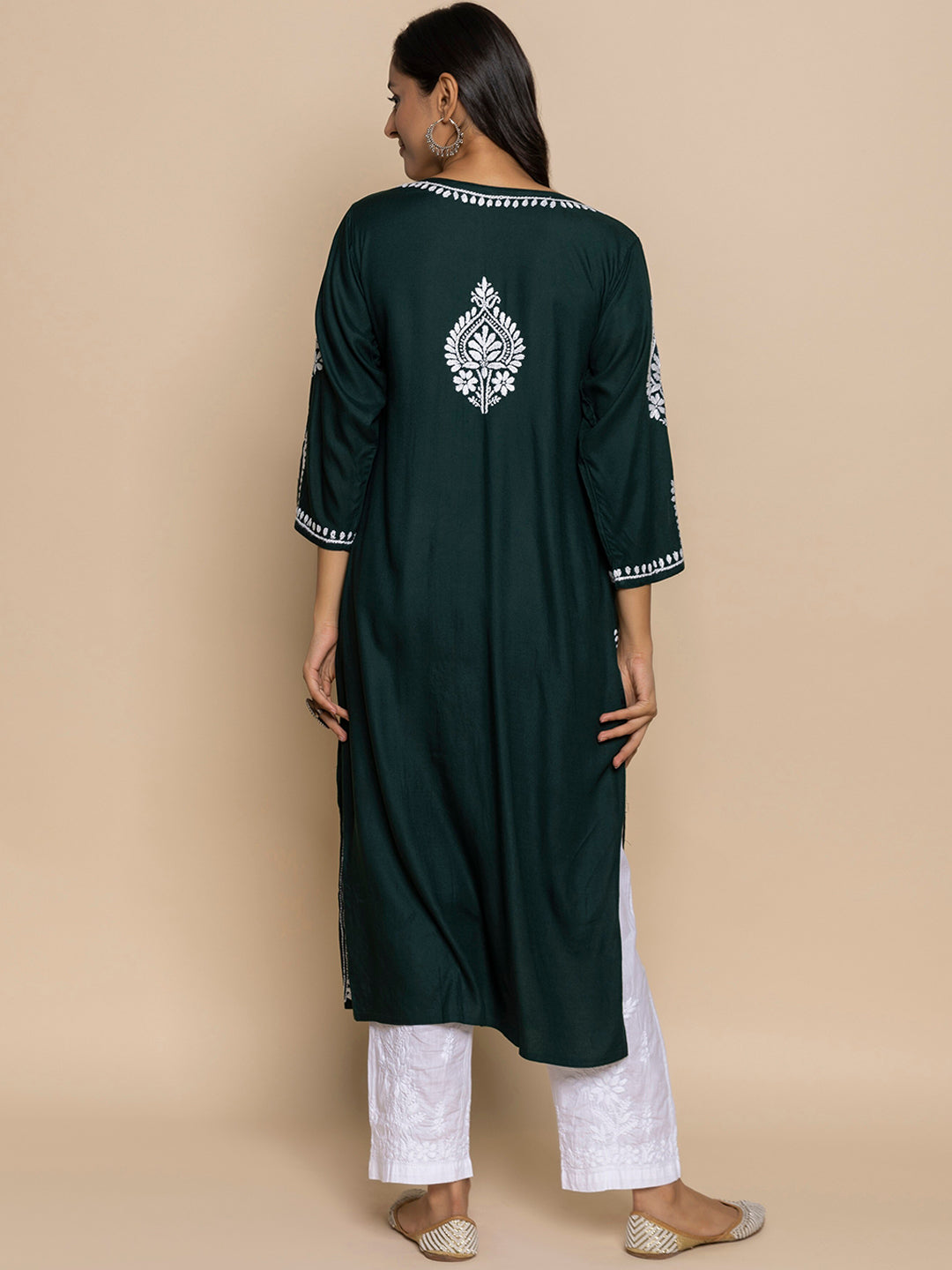 HOUSE OF KARI Chikankari Embroidered Straight Kurta