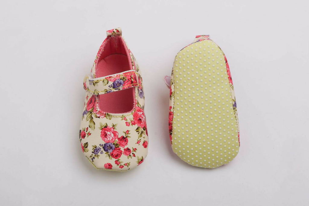 Tiny Bugs Girls Flowral Print Infants Booties - Pink