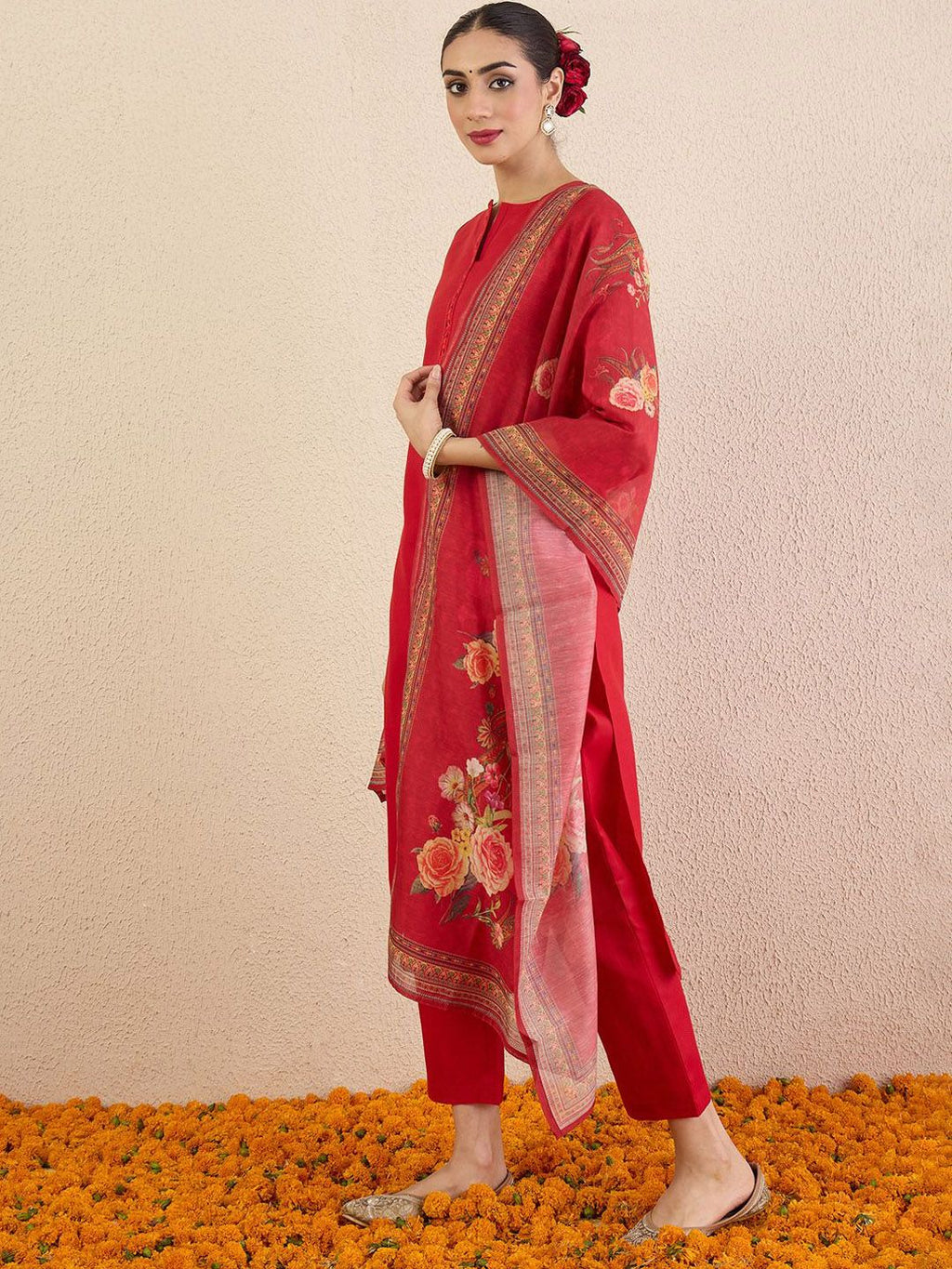 Indo Era Women Solid Kurta with Pyjama & Dupatta