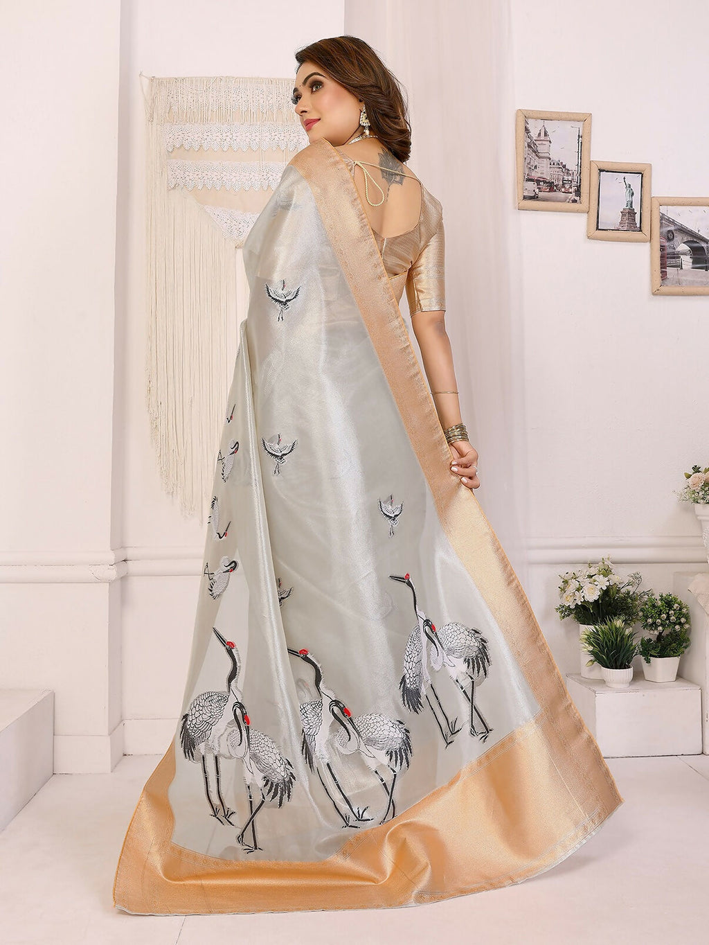 Joban Fashion Golden Cranes Patterns Banarasi Silk Sarees