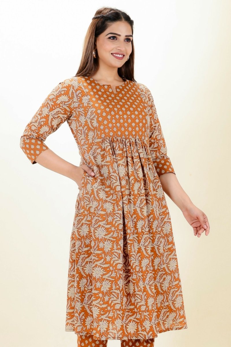 Aramya Orange Soft Cotton Floral Panelled Kurta for Women
