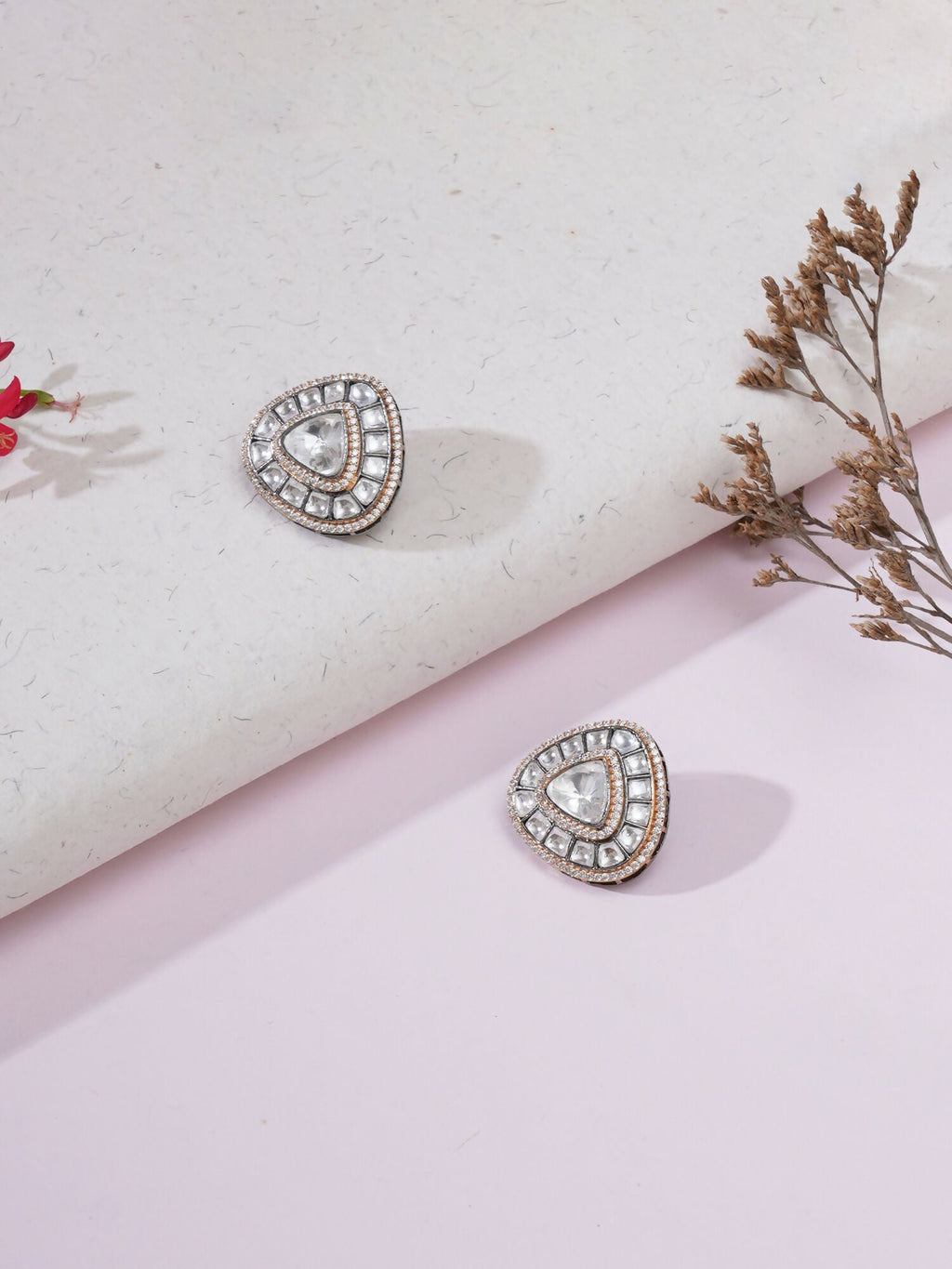 Kundan Earrings (silver) - Ruby Raang