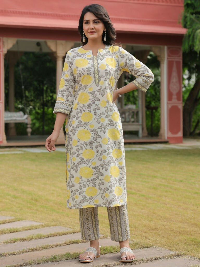 Aramya Straight Soft Cotton Floral Print Women's Kurta - Yellow