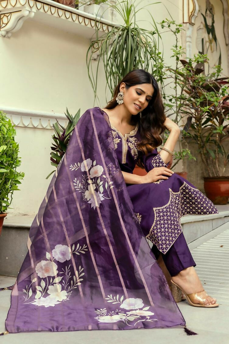 The52 Wine Women's Beautiful Viscose Chanderi Fabric Thread Work Straight Kurta Pant and Dupatta Set