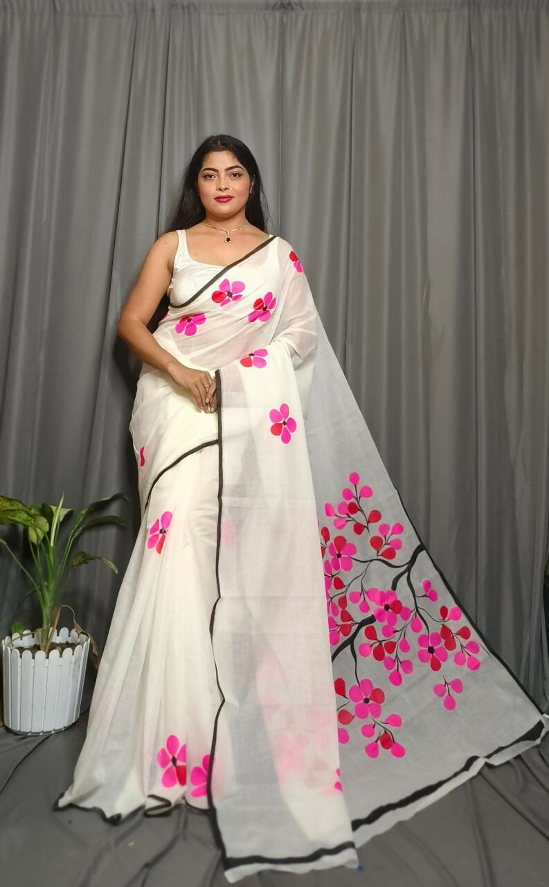 Exclusive Collection Beautiful White Pink Pure Cotton Hand Print Handloom Saree With Running Blouse Piece