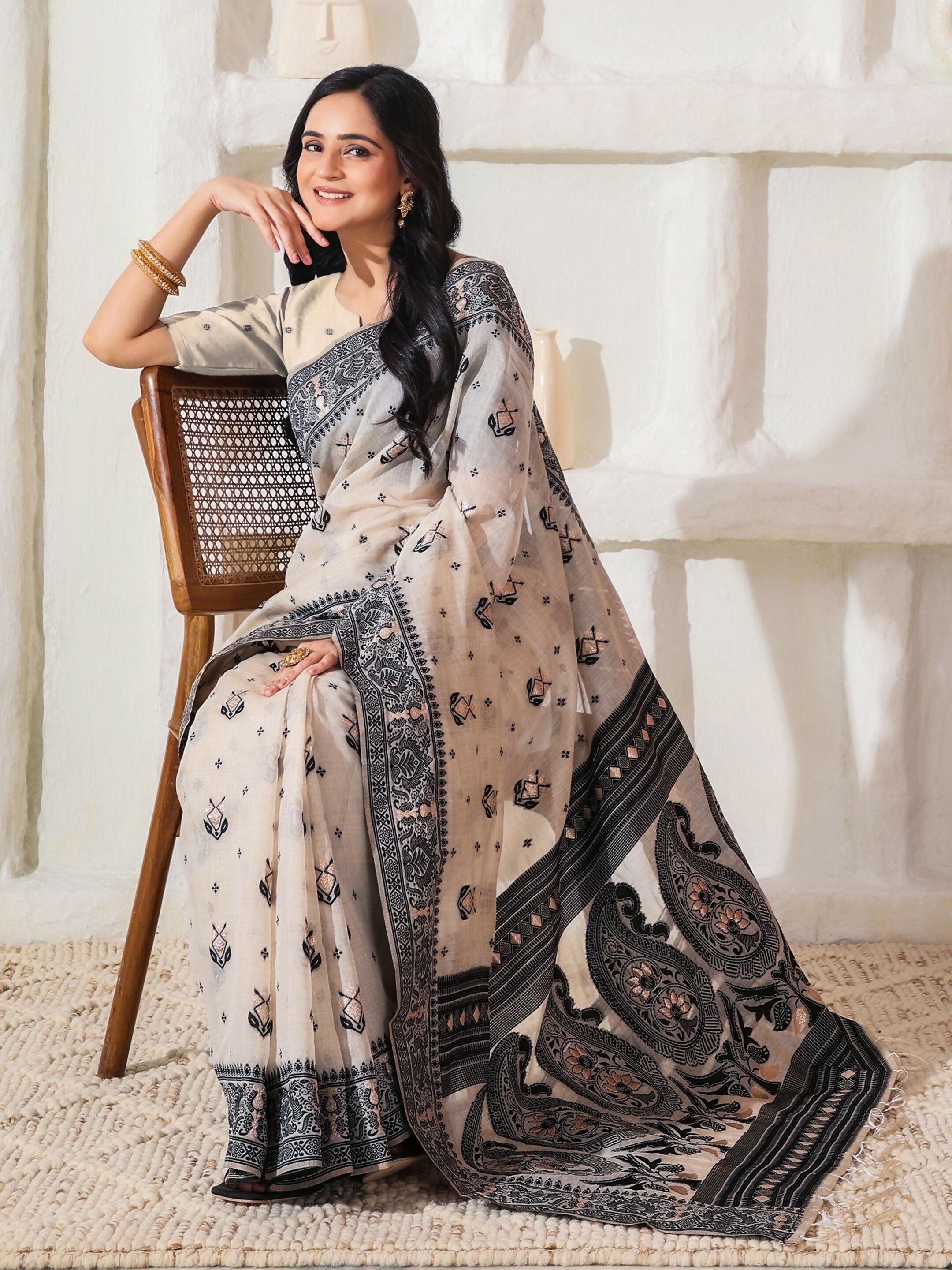 Shree Shyam Fashion Linen Cotton Black & Cream Saree
