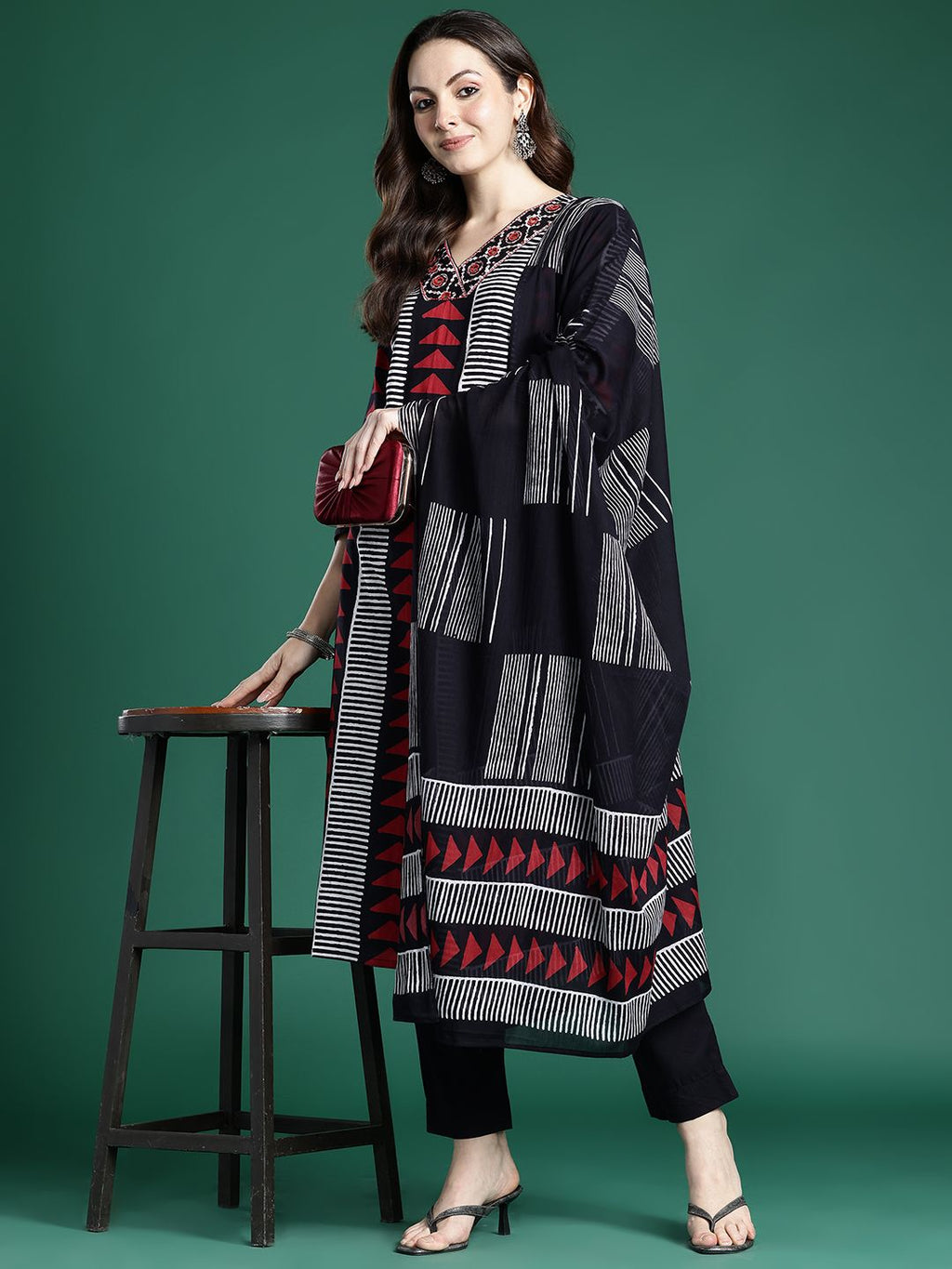 Indo Era Printed Regular Thread Work Pure Cotton Kurta with Trousers & With Dupatta