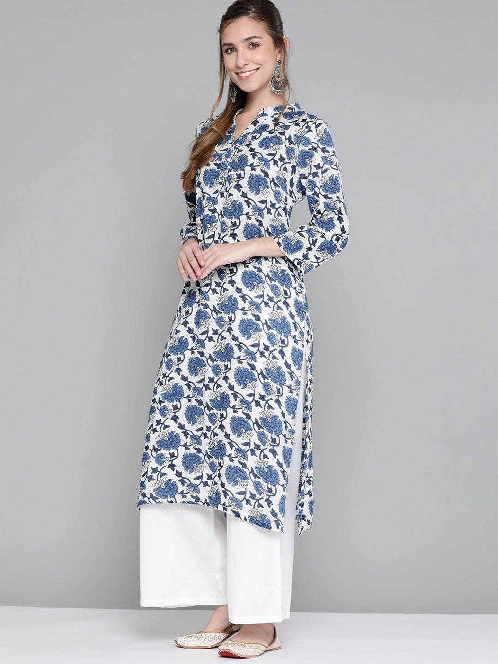 HERE&NOW Women White & Navy Blue Ethnic Motifs Printed Kurta