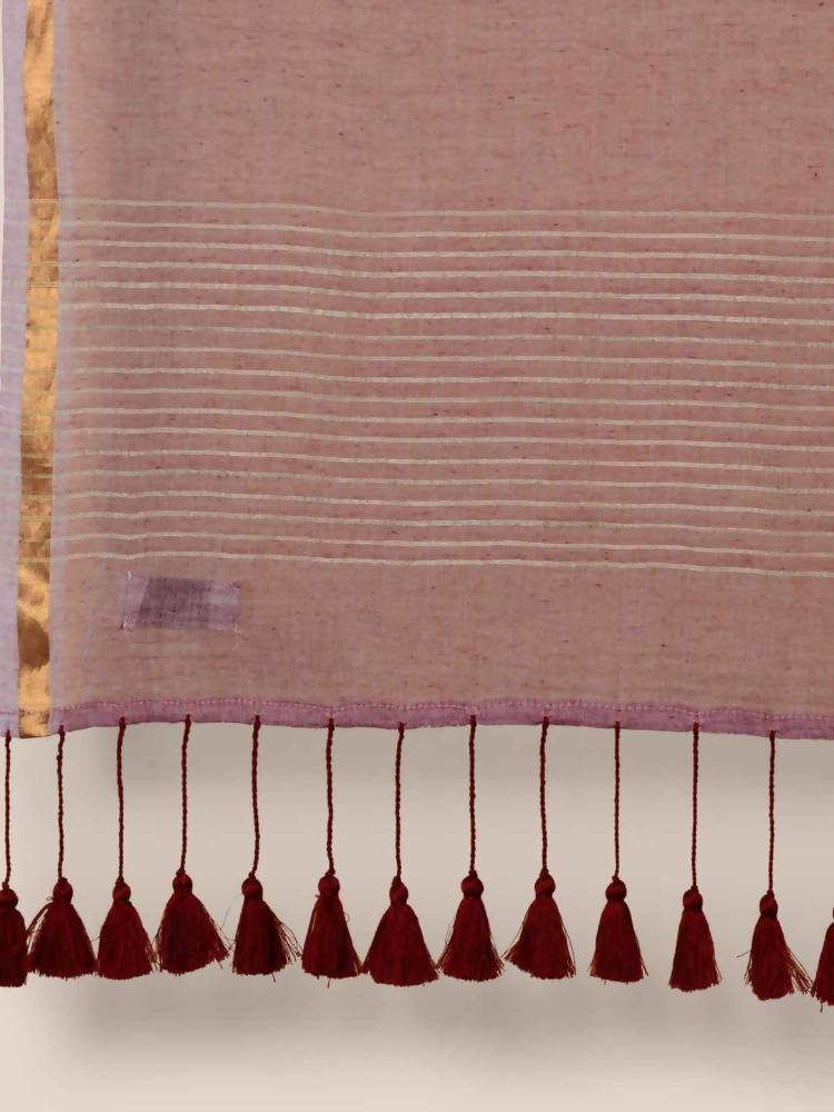Suta Women Maroon Mul Cotton Saree With Zari Border And Ghicha Pallu