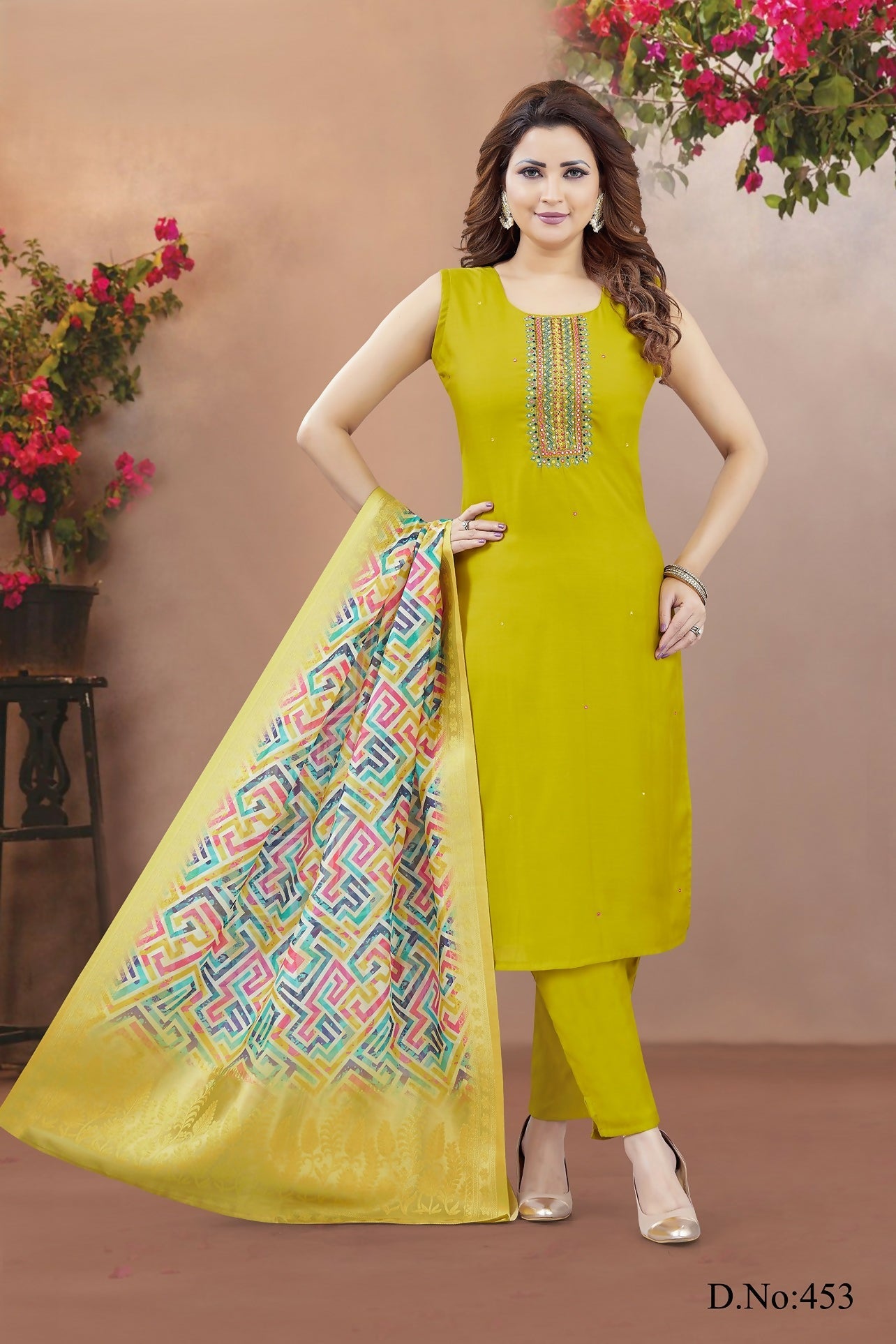 Joban Fashion Women Soft Silk Green Round Neck Emroidery Kurta Set
