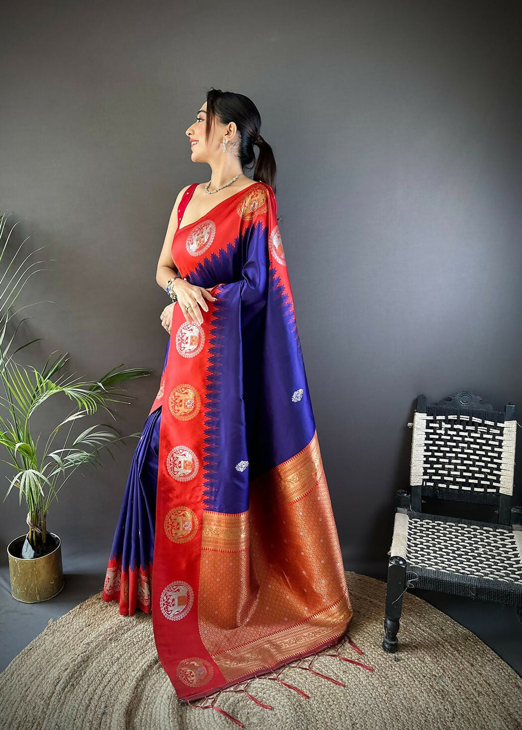 Joban Fashion Red Butti Banarasi Silk Sarees