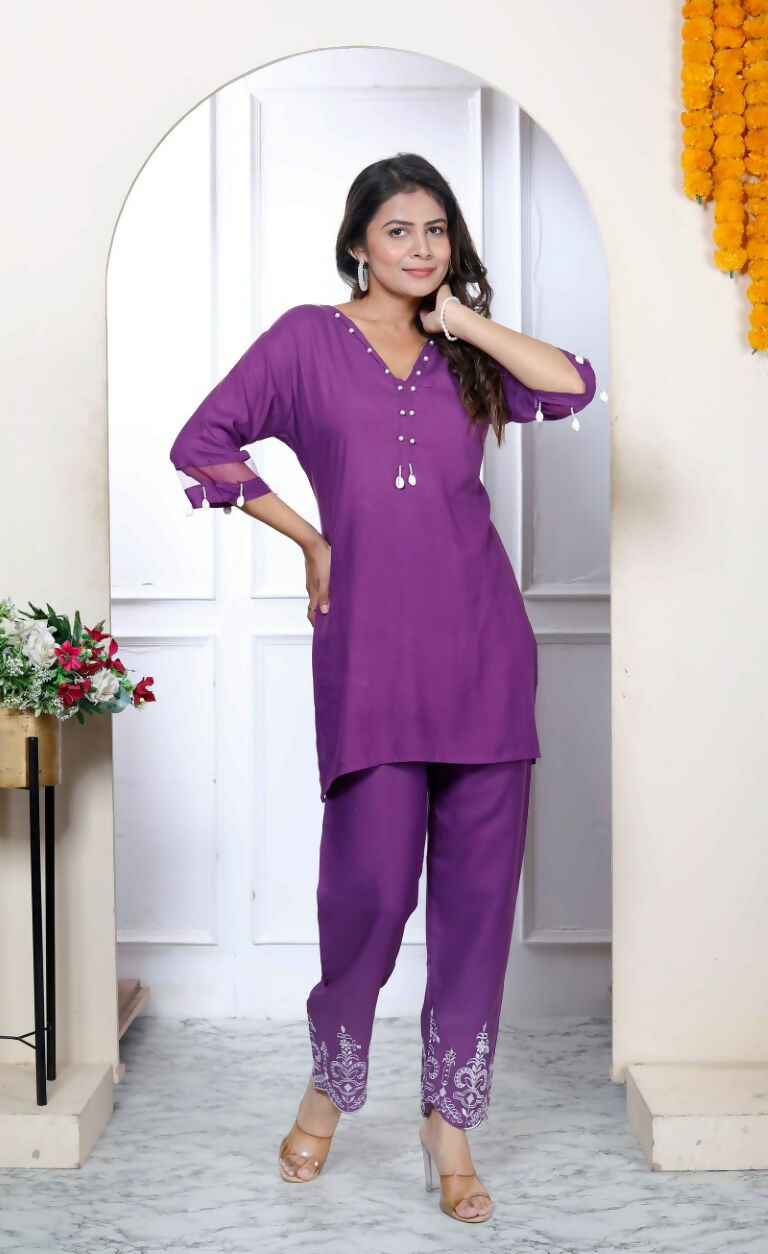 Miravan Women's Purple Solid Rayon Straight Co-Ord Set
