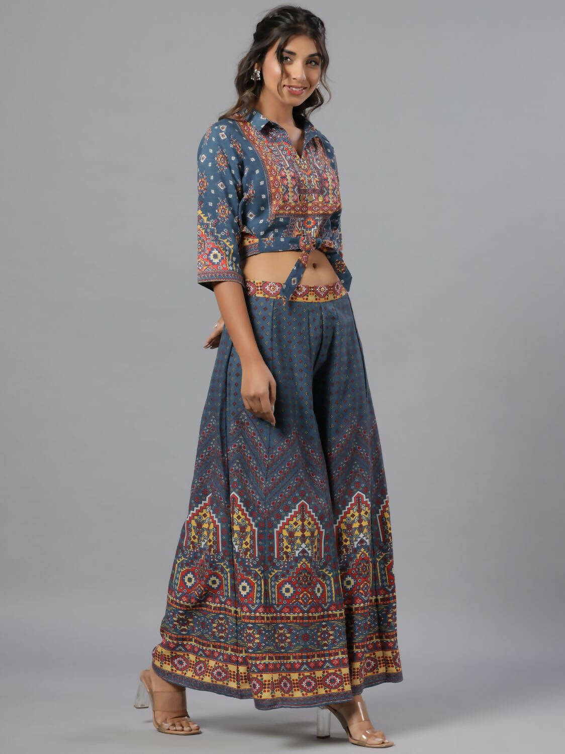 Juniper Women Navy Blue Rayon Printed Clothing Set
