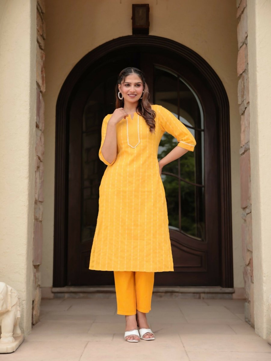 Aramya Straight Kantha Cotton Woven Design Print Women's Kurta Set - Yellow