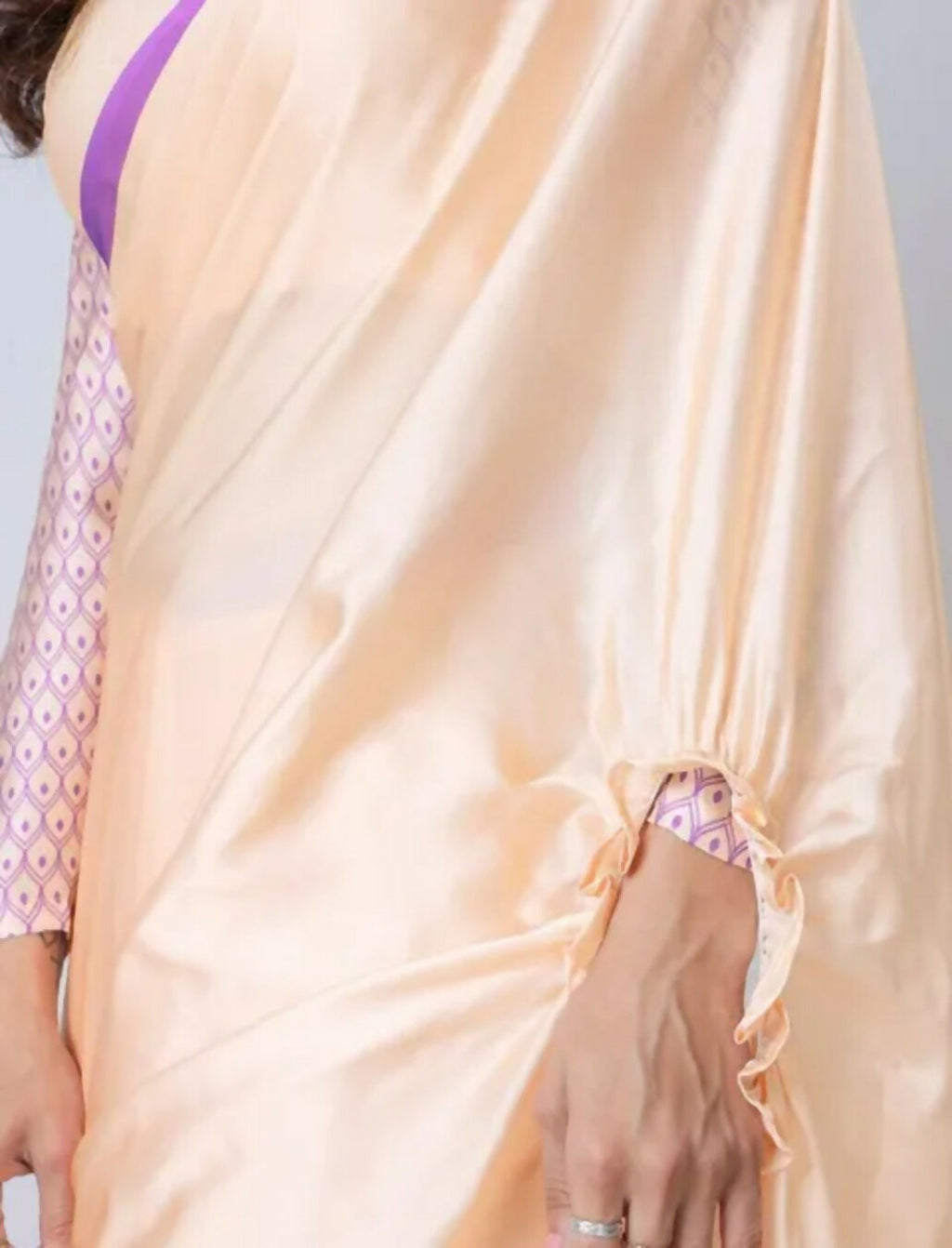 Vastranavya Peach Mandala Print Free Hand Ready to Wear Saree