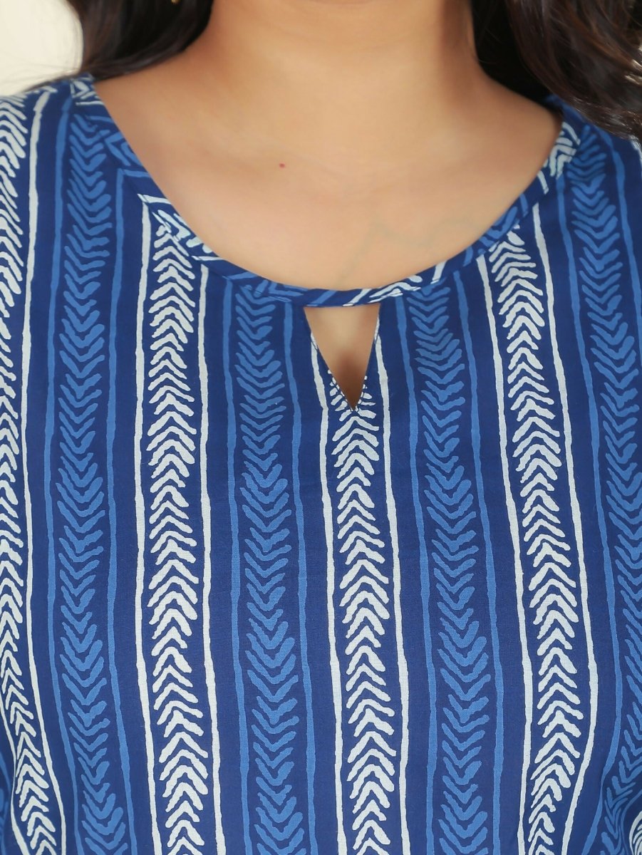 Aramya Blue Soft Cotton Striped Print Straight Kurta Set for Women