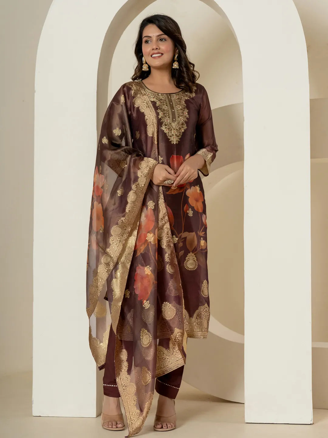Yufta Brown Tissue Kurta Dupatta Pant Set