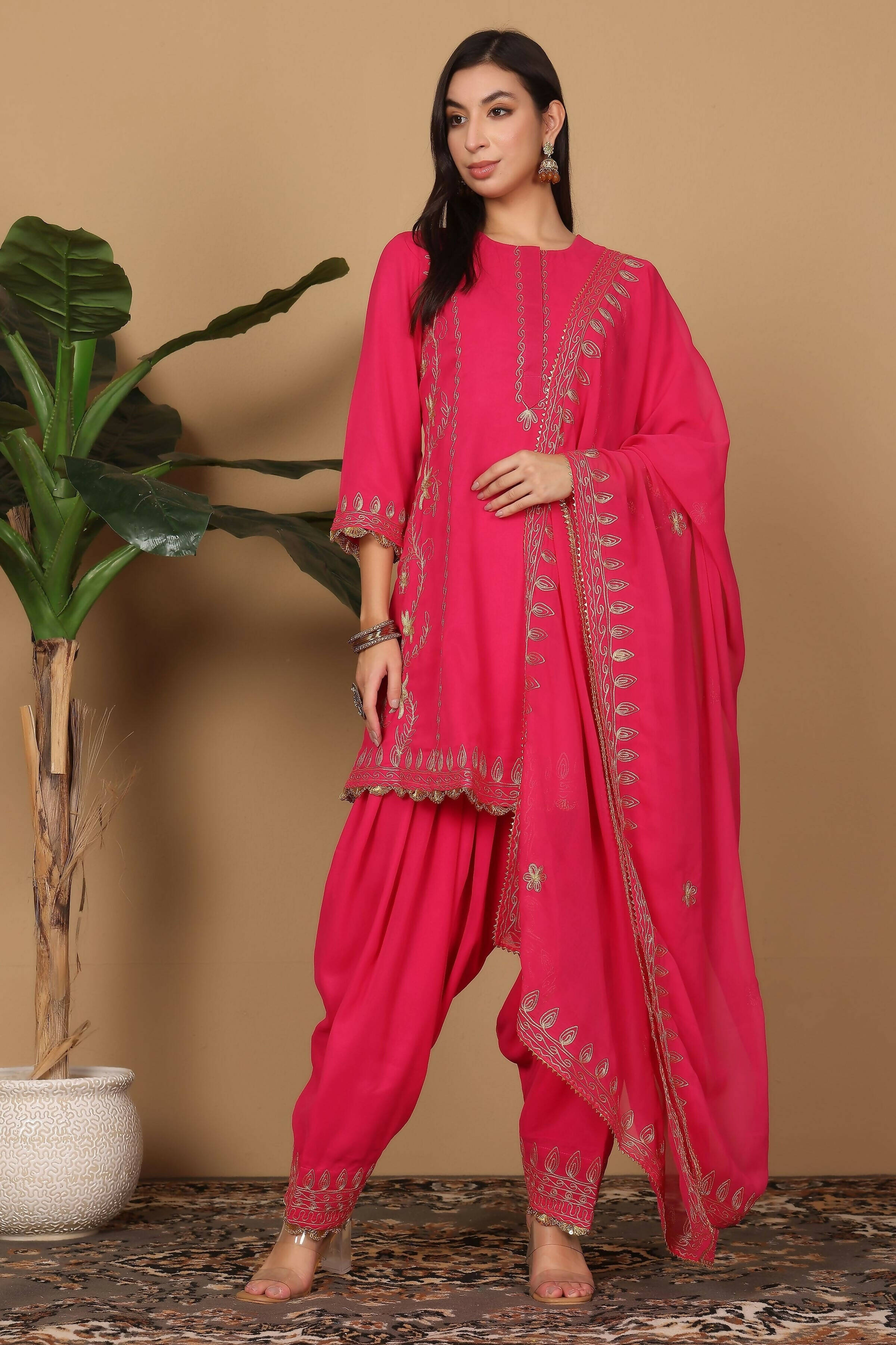 Joban Fashion Pink Georgette Kurta Set