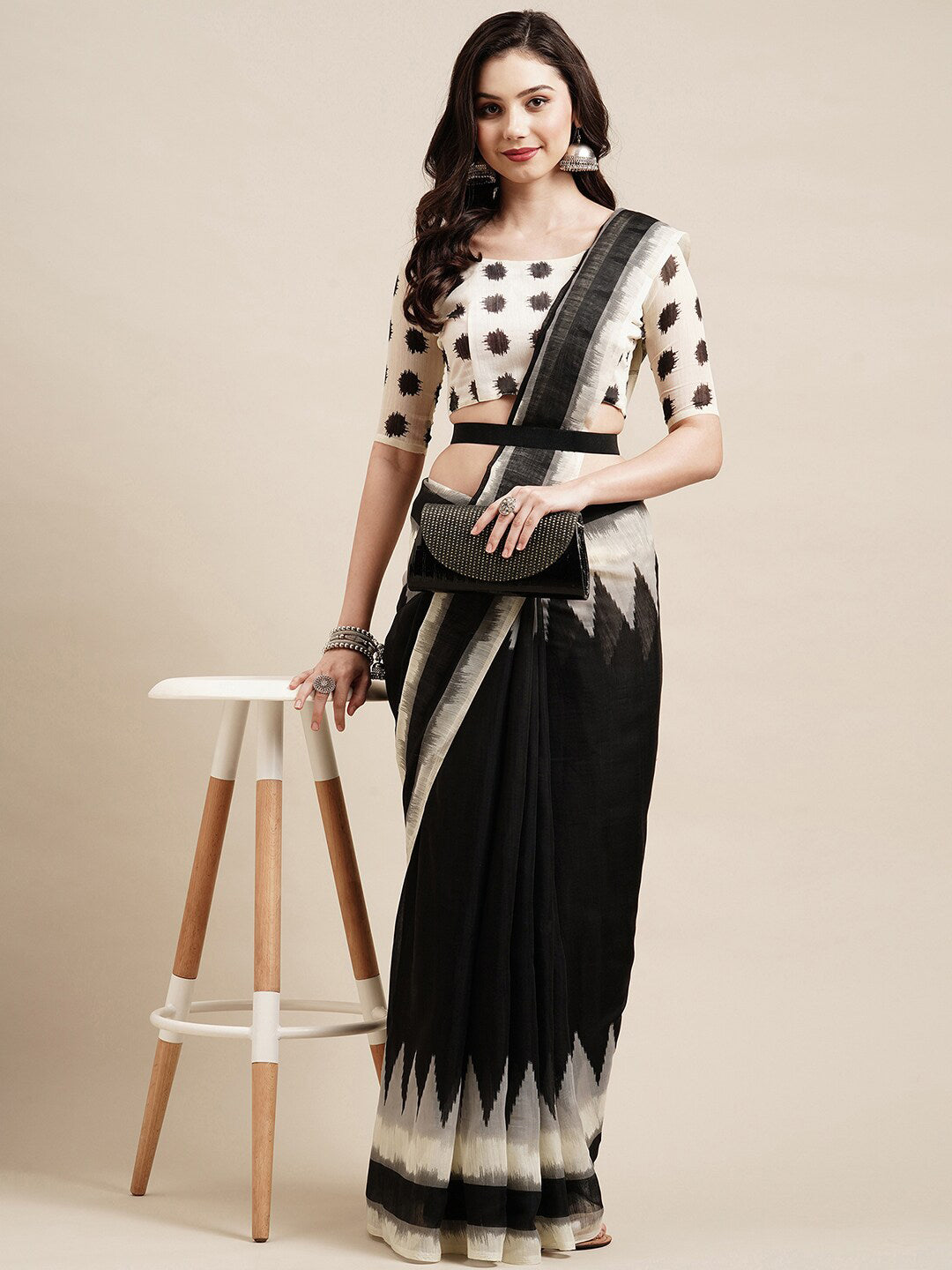 Saree Mall Black & White Pure Cotton Saree