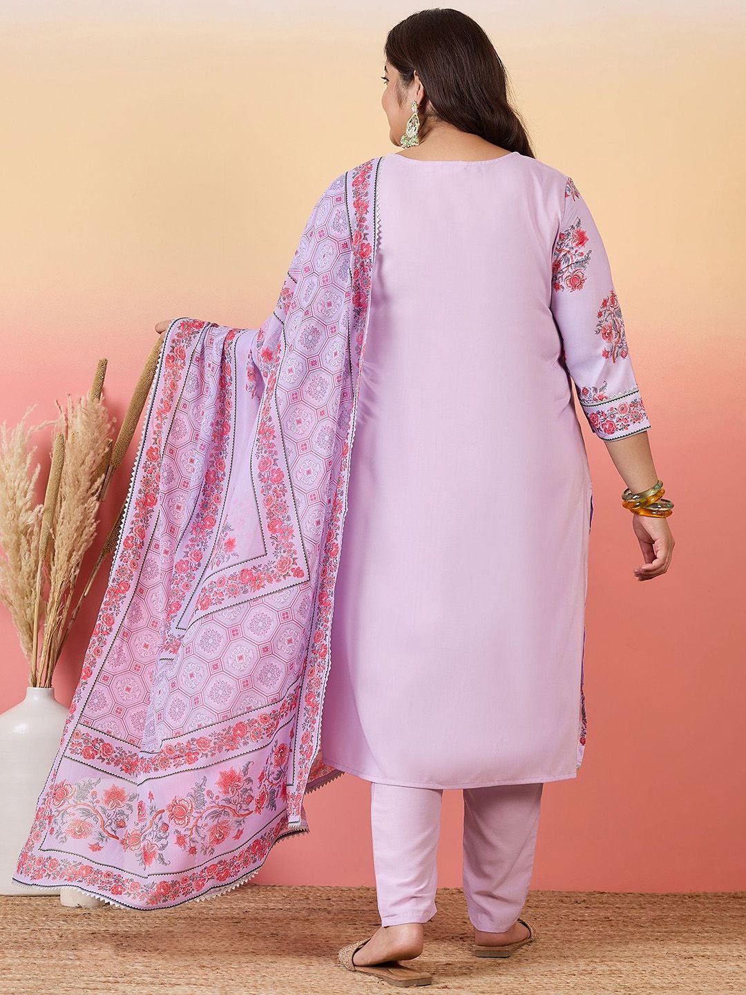 Sztori Women Floral Printed Regular Kurta with Trousers & With Dupatta