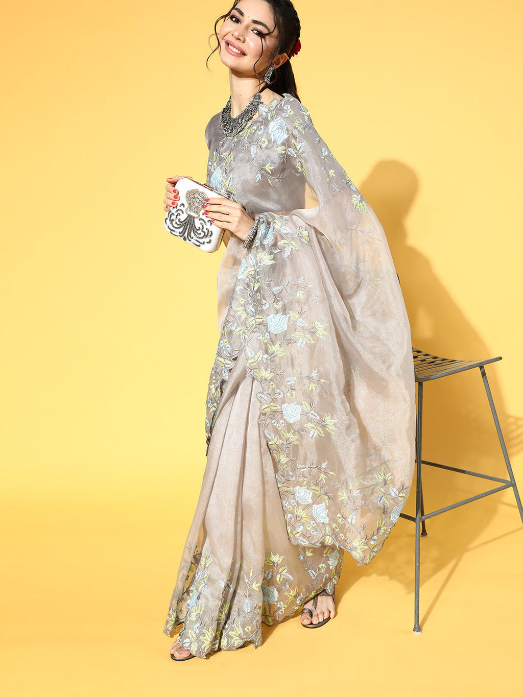 Saree Mall Solid Saree For Girls