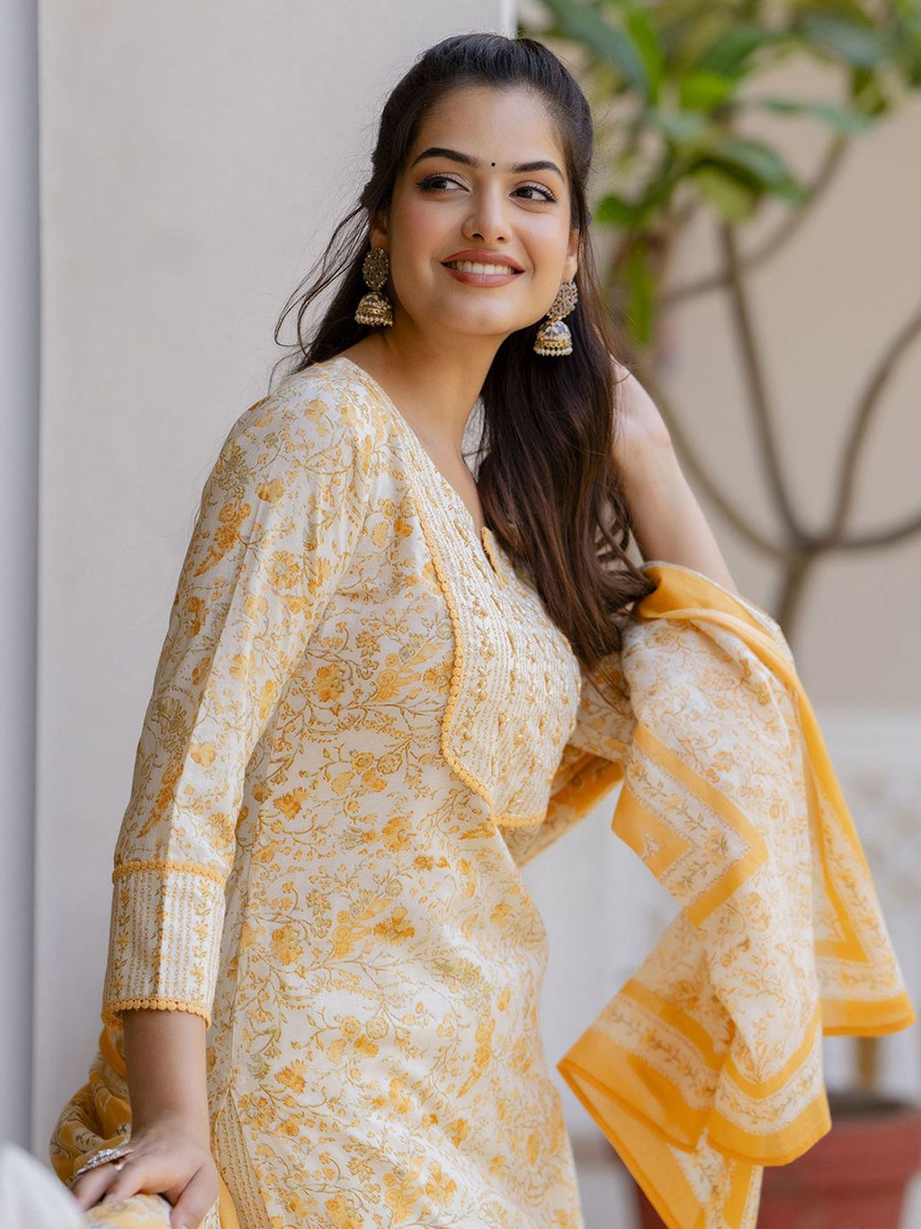 Anouk Women Floral Printed Regular Aari Work Pure Cotton Kurta with Palazzos & With Dupatta