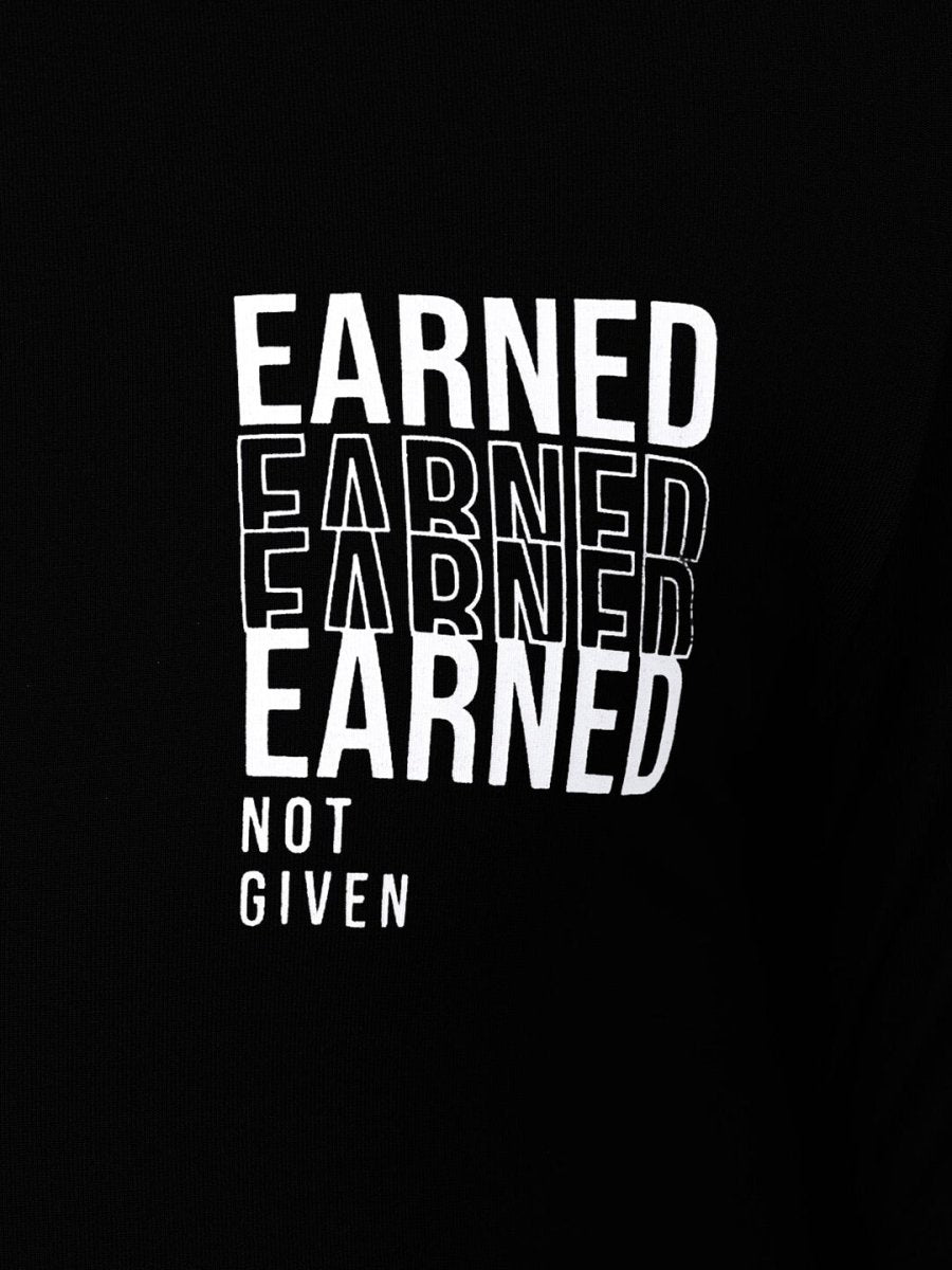 Alcis Typography Printed Dry Tech Slim Fit T-Shirt