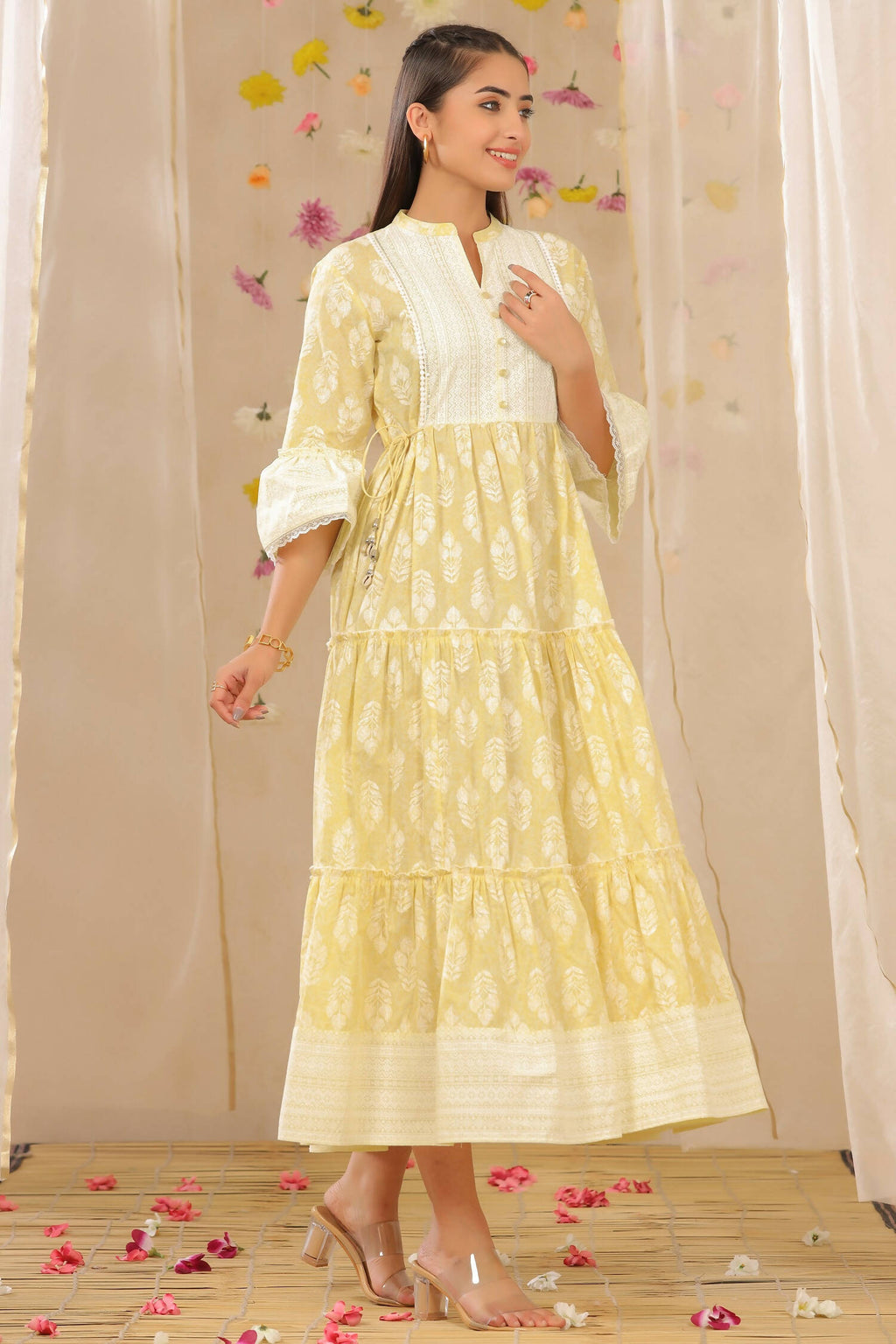 Juniper Womens Limeyellow Cambric Printed Tiered Dress With Flared Sleeve