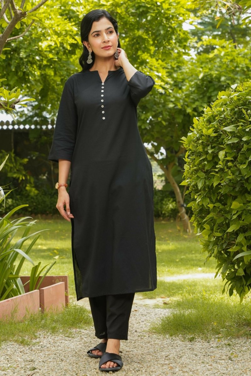 Aramya Straight Soft Cotton Solid Women's Kurta Set - Black