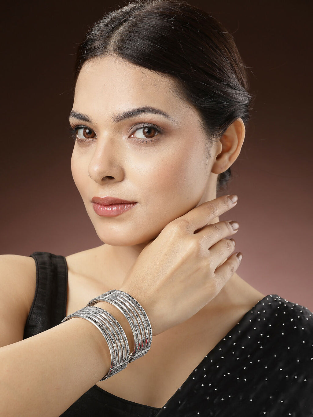 NVR Women's Silver-Toned German Silver Oxidised Kada Bangle