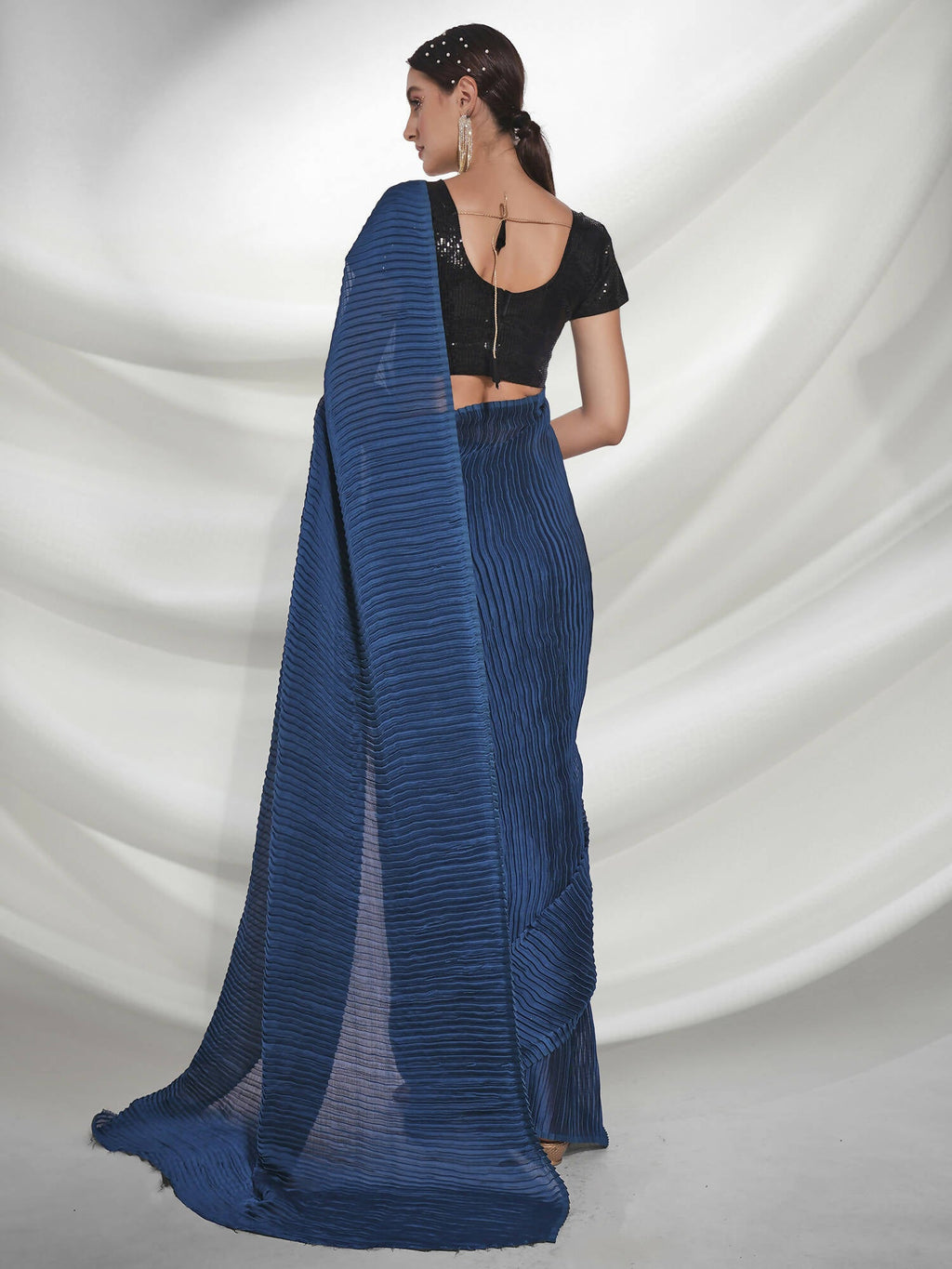 Teal Georgette Solid Texture Saree With Unstitched Blouse Piece - Rajal