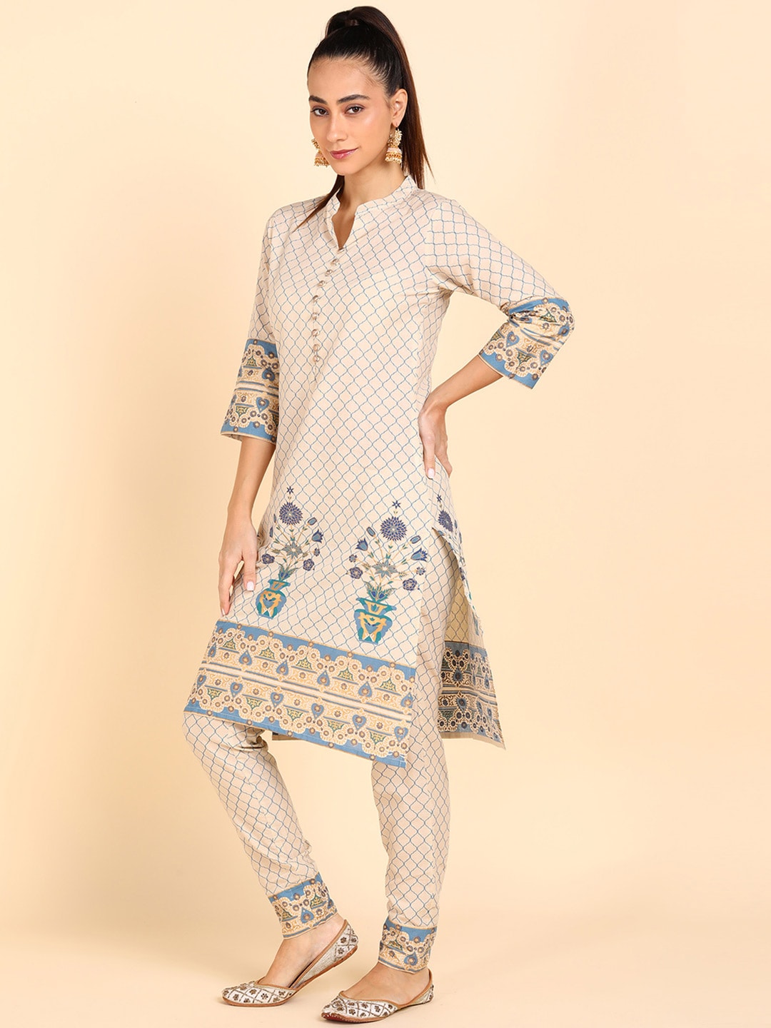 HERE&NOW Women Blue Floral Printed Pure Cotton Kurta with Trousers & With Dupatta