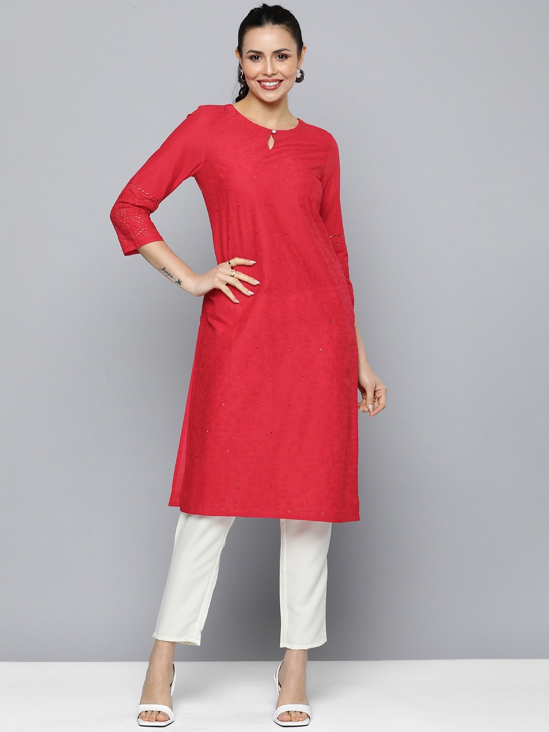 HERE&NOW Women Pure Cotton Floral Embroidered Keyhole Neck Thread Work Kurta