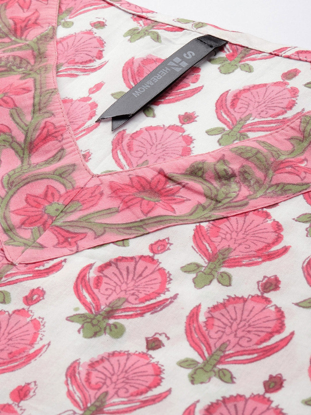 HERE&NOW Women Floral Printed Regular Pure Cotton Kurta with Trousers & With Dupatta