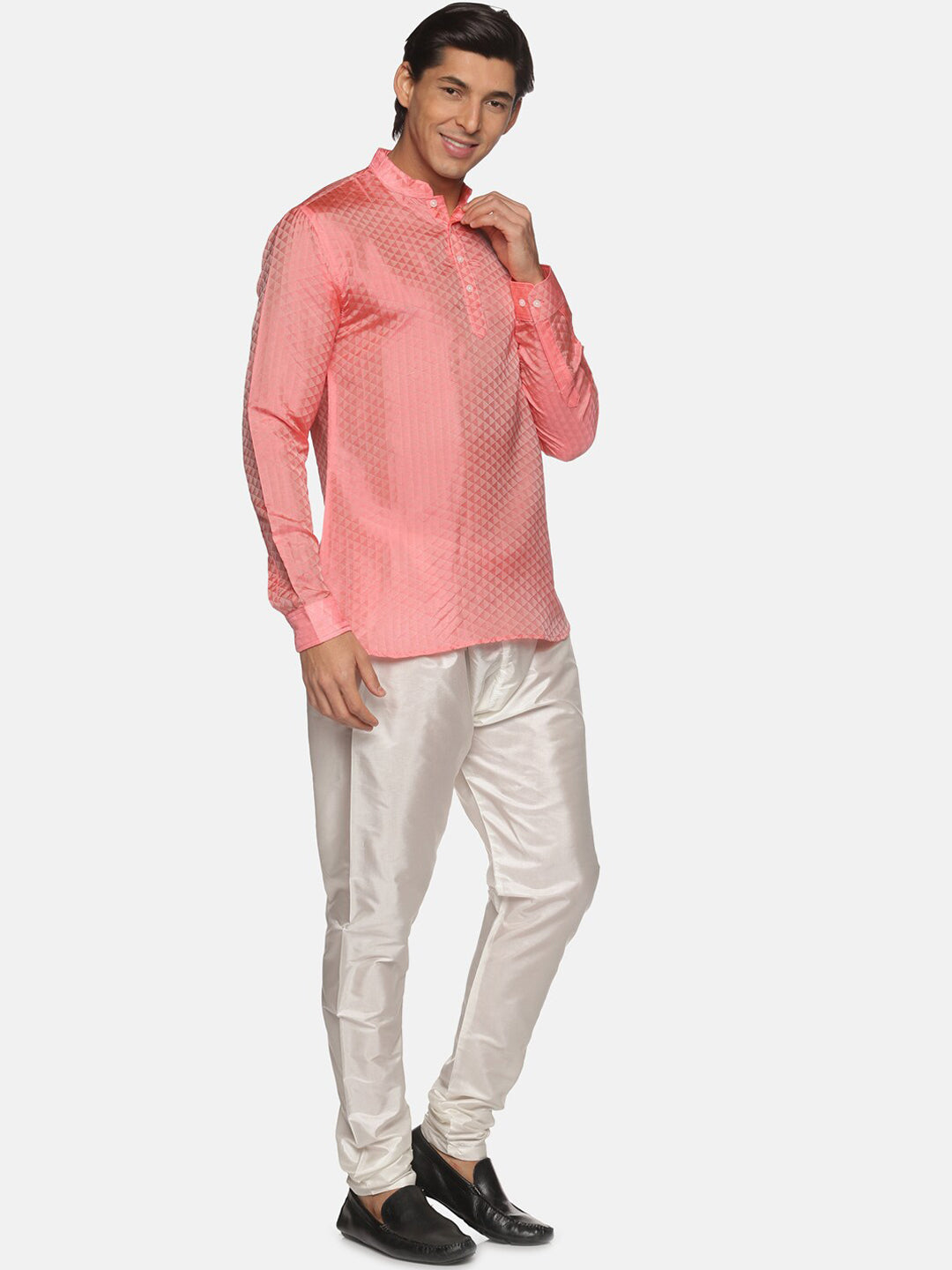 Sethukrishna Men Red Kurta with Pyjamas