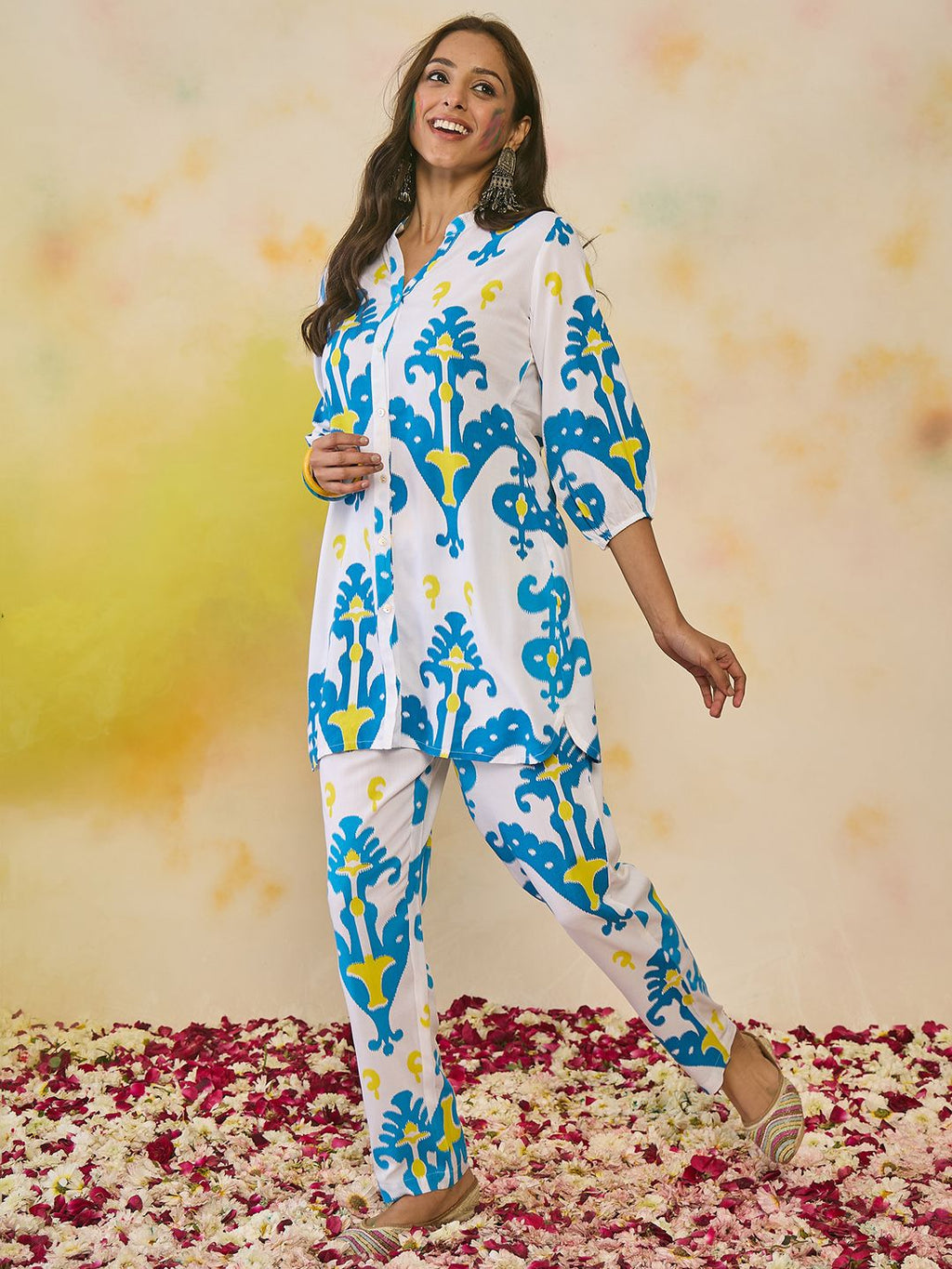 Indo Era Women Printed Regular Kurti with Trousers