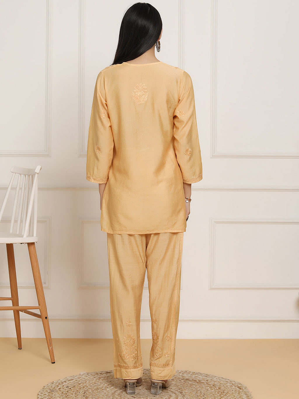 HOUSE OF KARI Floral Embroidered Chikankari Chanderi Silk Straight Kurti with Trousers