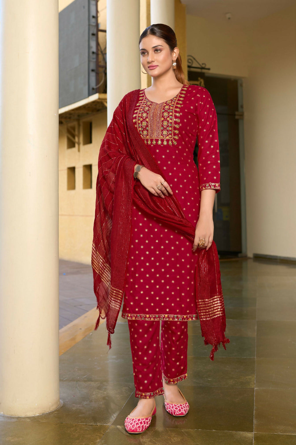 Jyoti Fashion Women's Maroon 14KG Rayon Foil Print with Embroidery Kurta Set