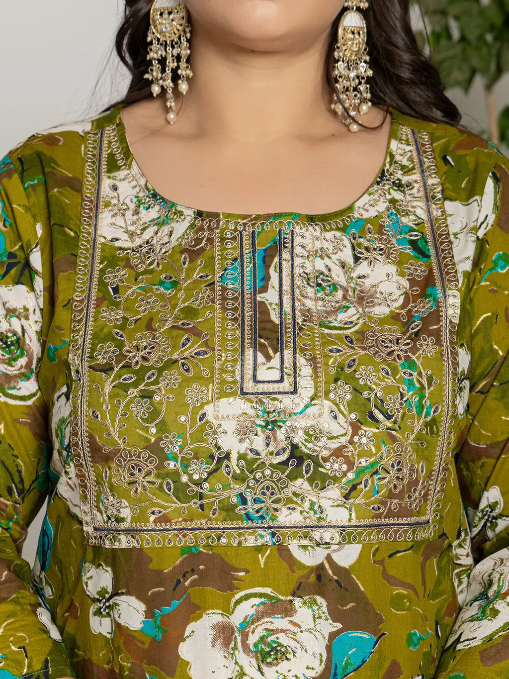 Yufta Cotton Green Embroidered Plus Size Kurta Dupatta Set