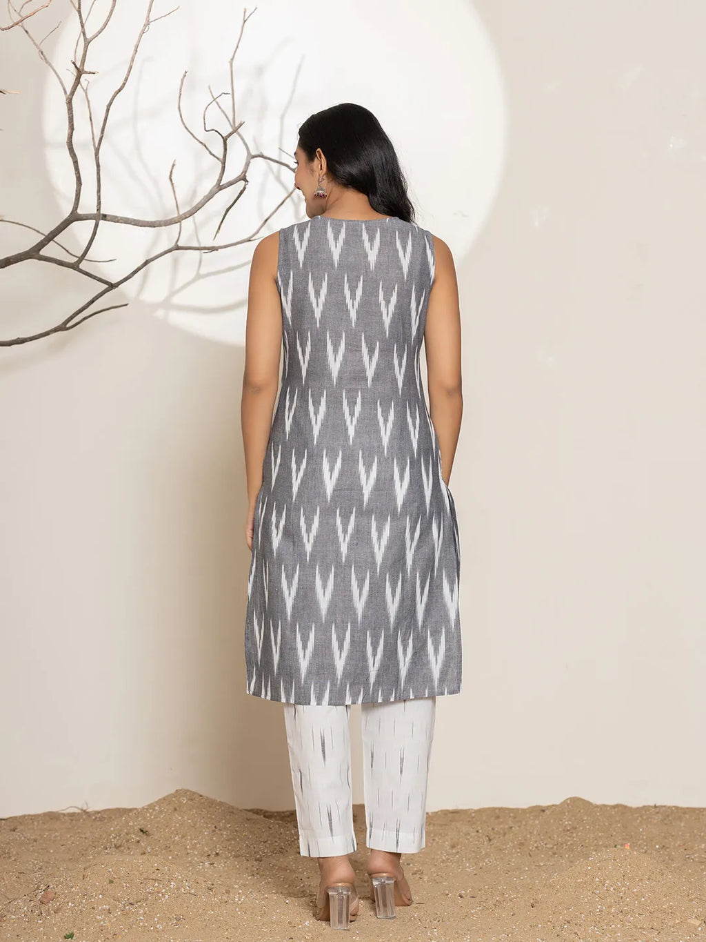Yufta Cotton Grey Ikat Print Kurta Dupatta Set