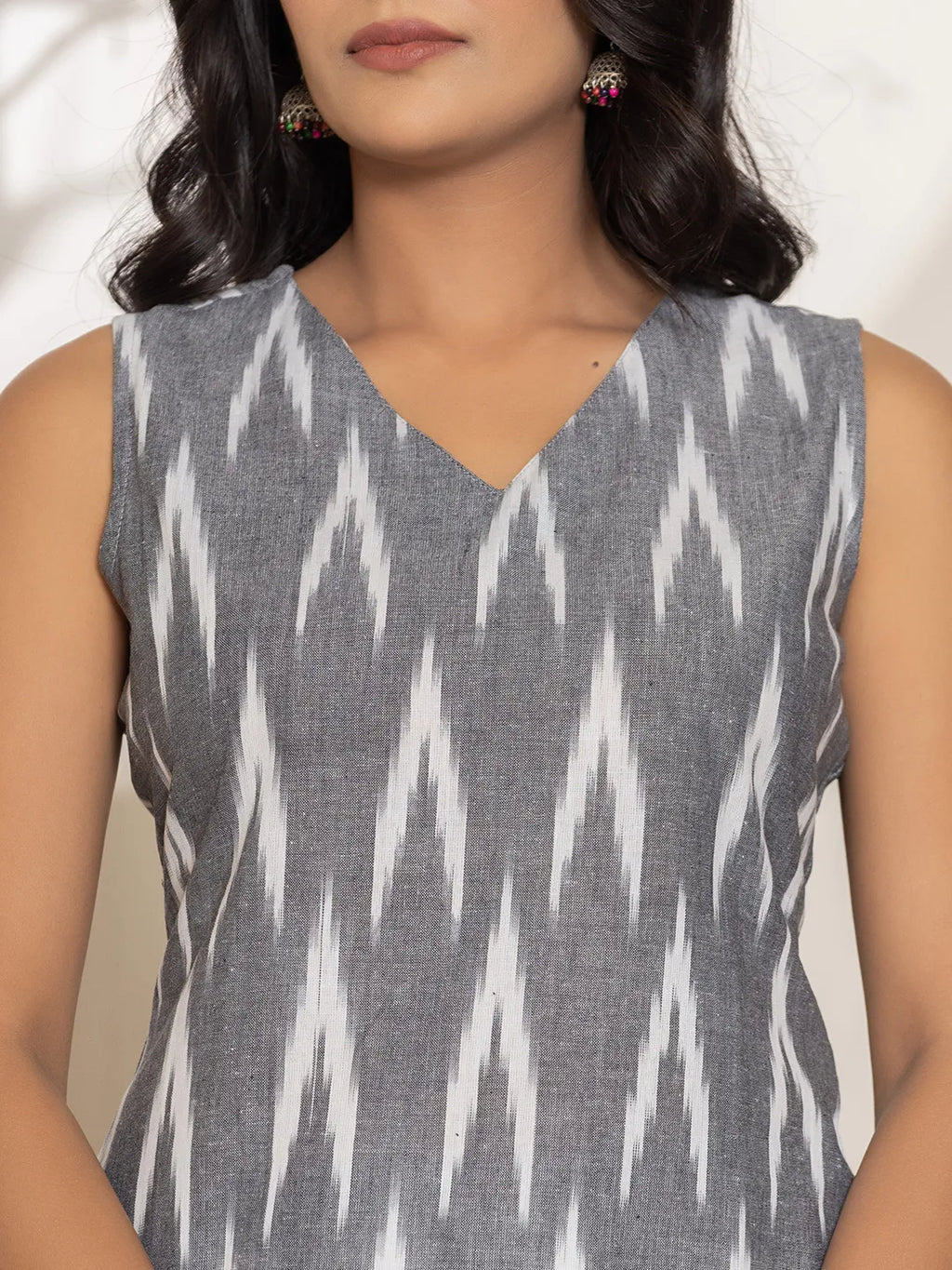 Yufta Cotton Grey Ikat Print Kurta Dupatta Set