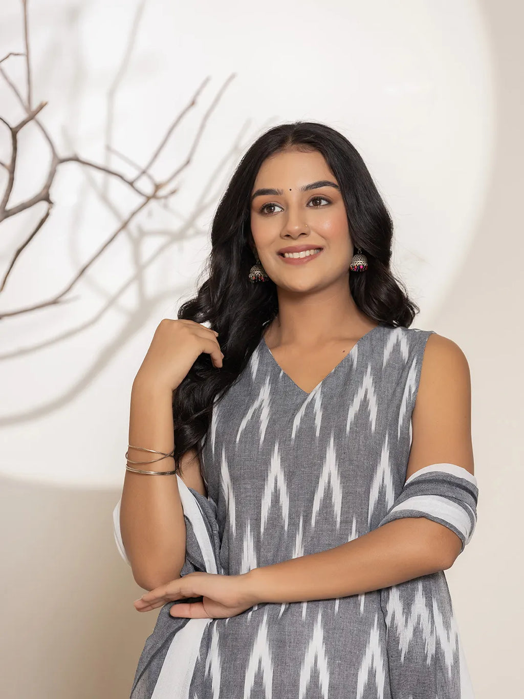 Yufta Cotton Grey Ikat Print Kurta Dupatta Set
