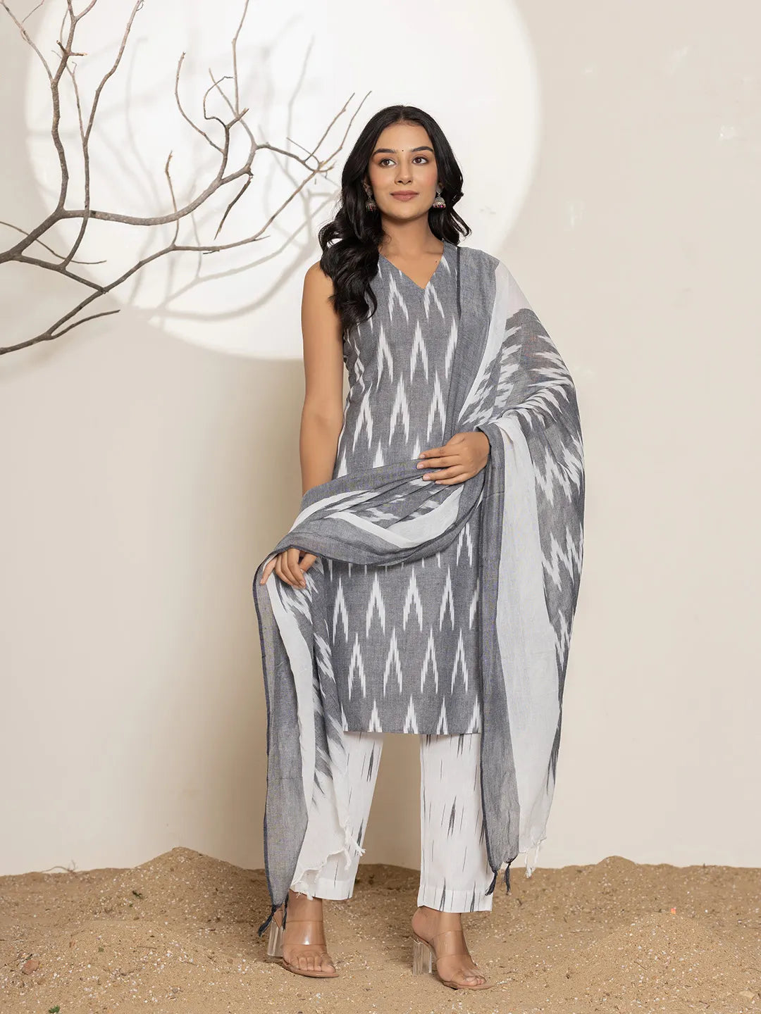 Yufta Cotton Grey Ikat Print Kurta Dupatta Set