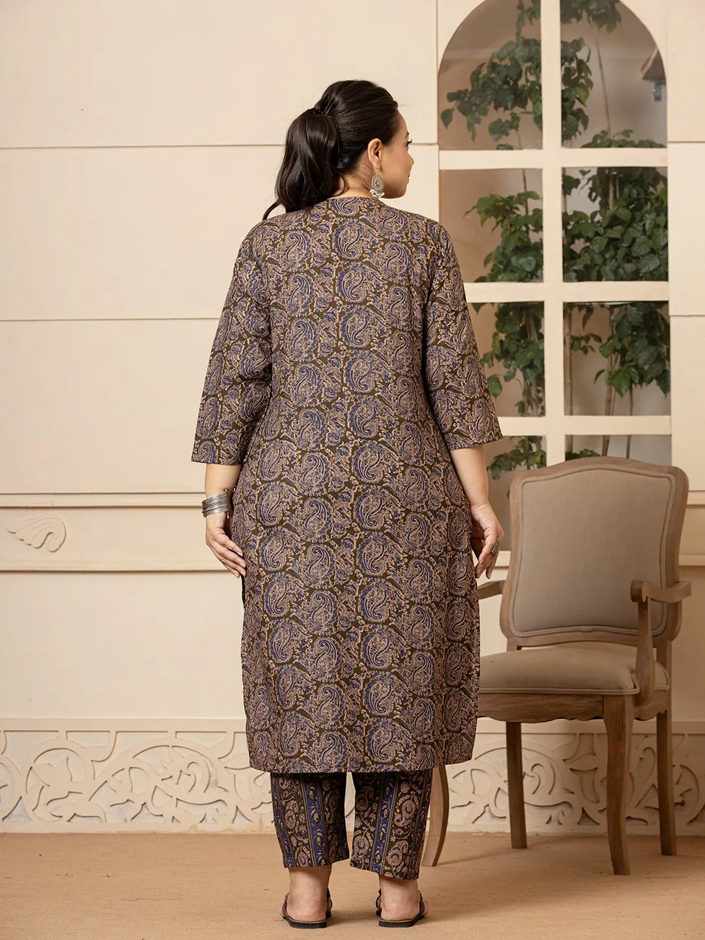 Yufta Cotton Olive Paisley Print Plus Size Kurta Dupatta Set